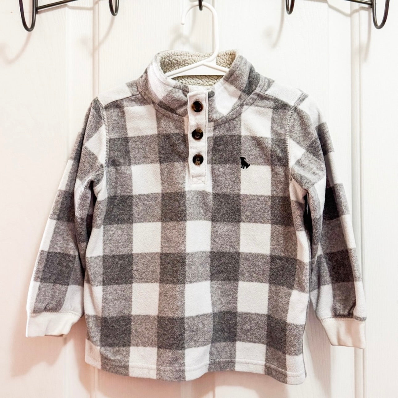 Kids Carter’s Grey & White Sweater Size 24M