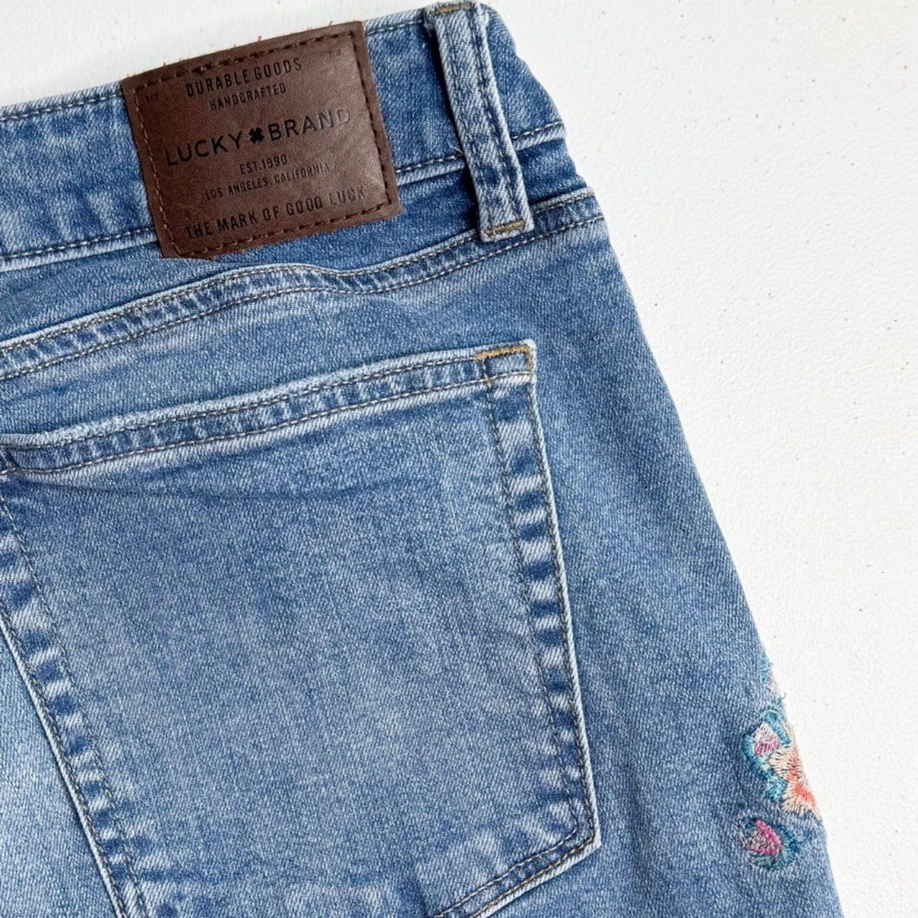 Women’s Lucky Brand Floral Jeans Size 12/31