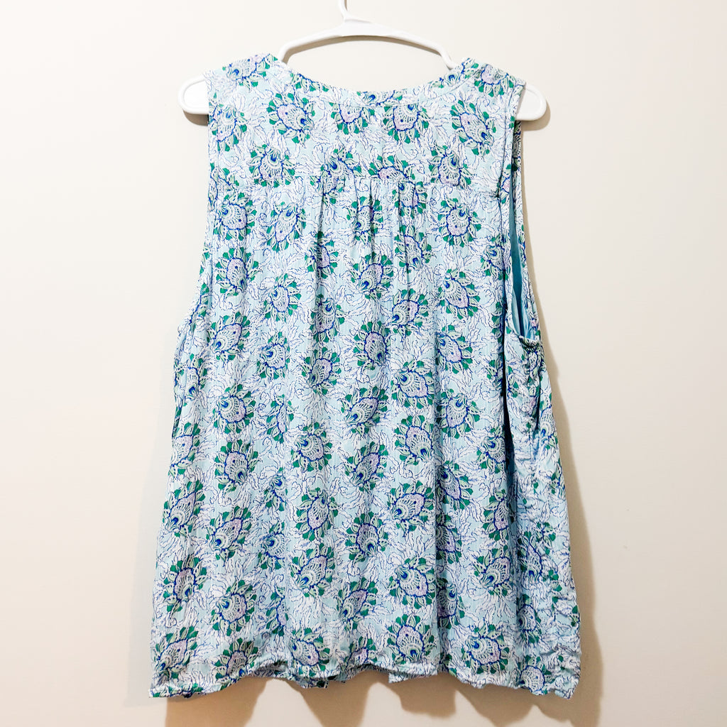 Women’s Blue & Green Paisley Tank Size XL