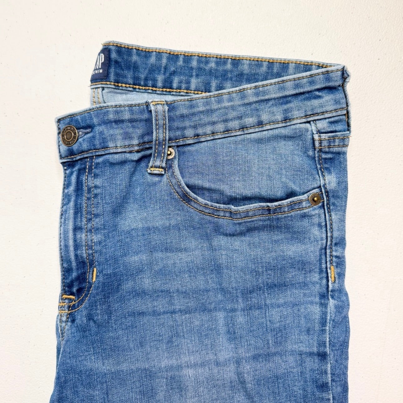 Women’s GAP Blue Jeans Size 32