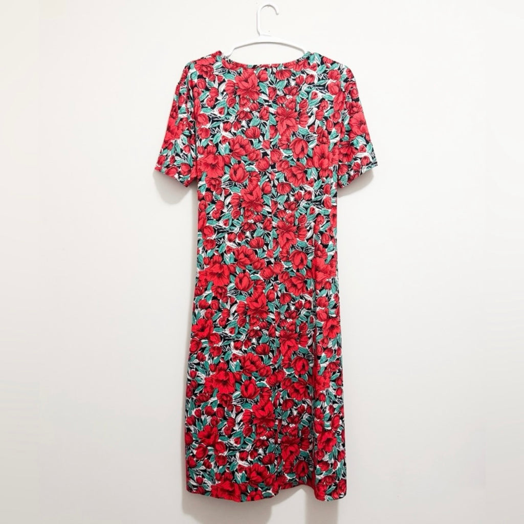 Women’s Floral Red & Green Dress Size Large