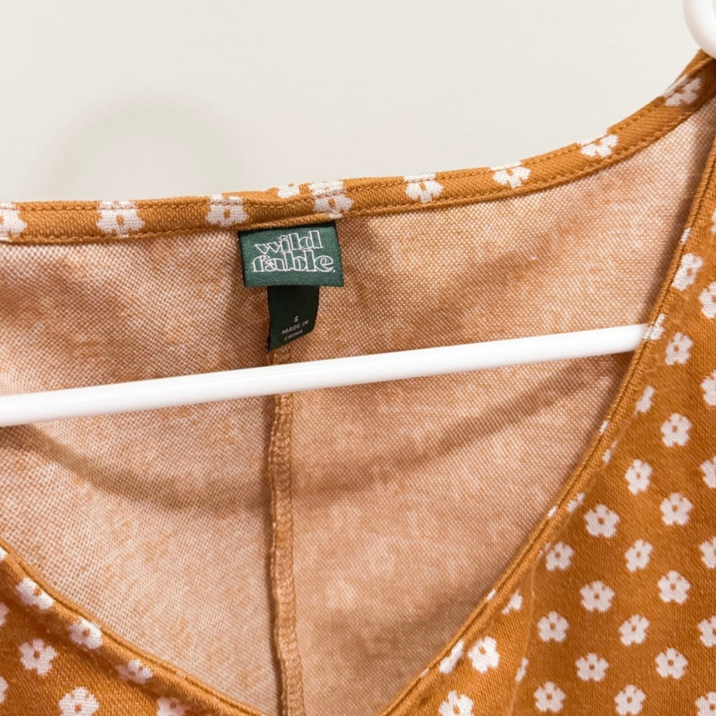 Women’s Tan & White Floral Dress Size Small