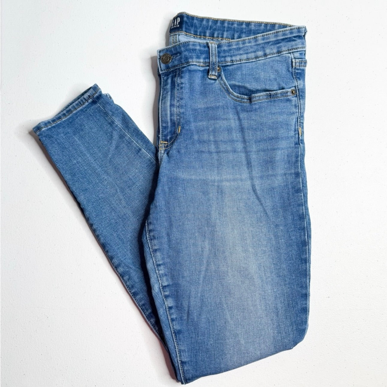 Women’s GAP Blue Jeans Size 32