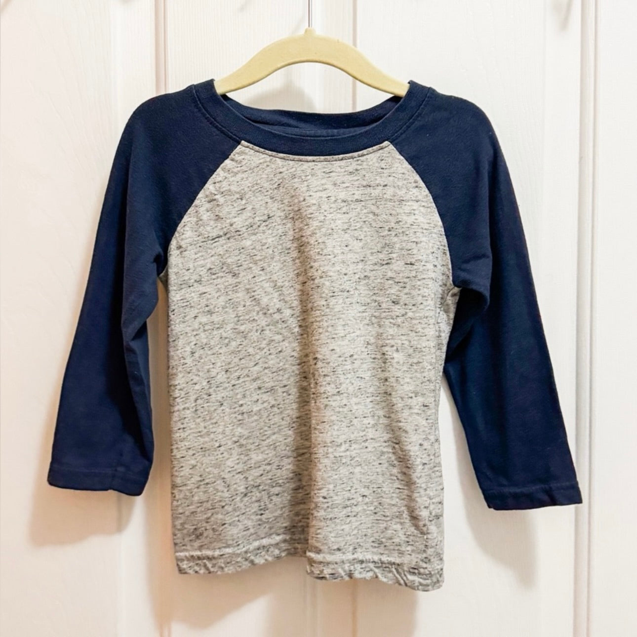 Kids Navy & Grey Baseball Tee Size 24M