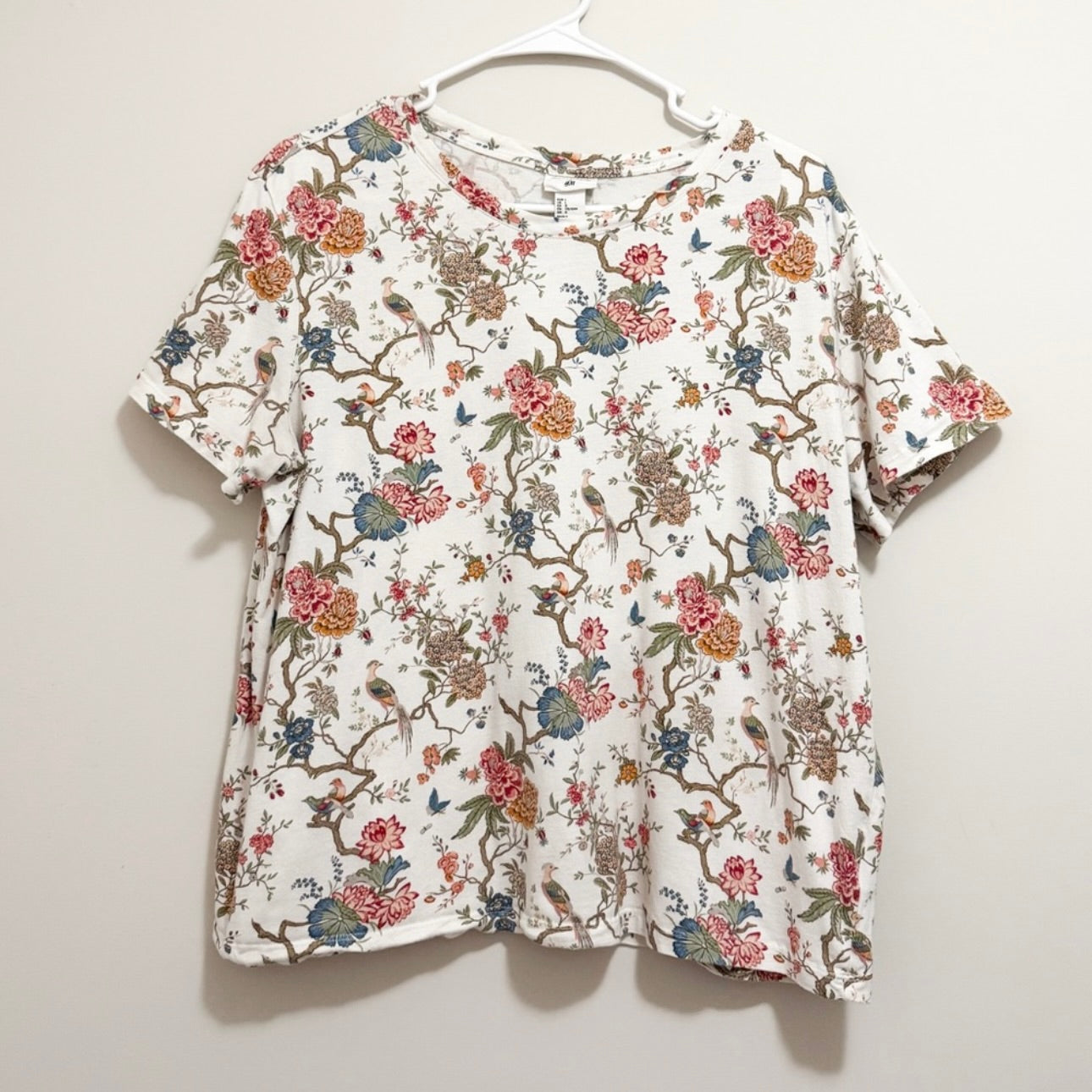 Women’s H&M Floral Top Size Large