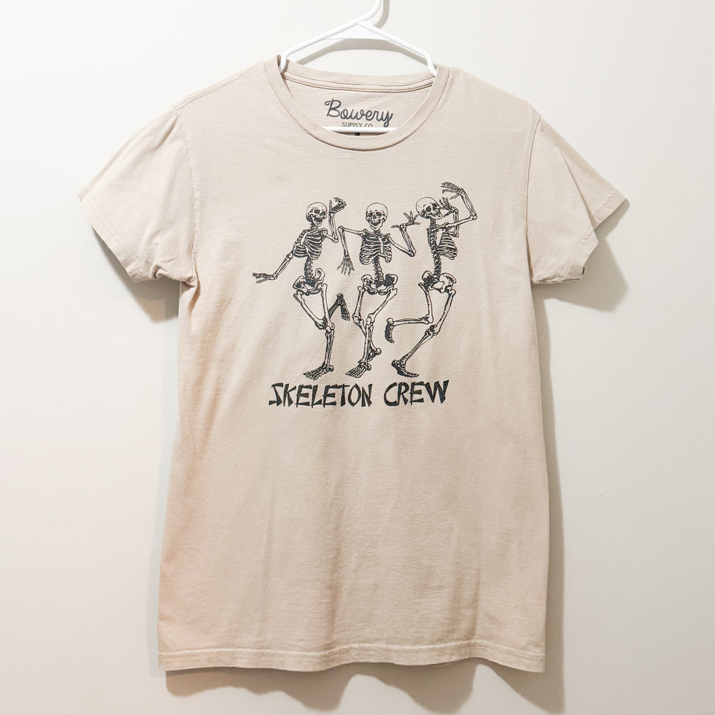 Unisex Skeleton Crew Graphic Tee Size Small