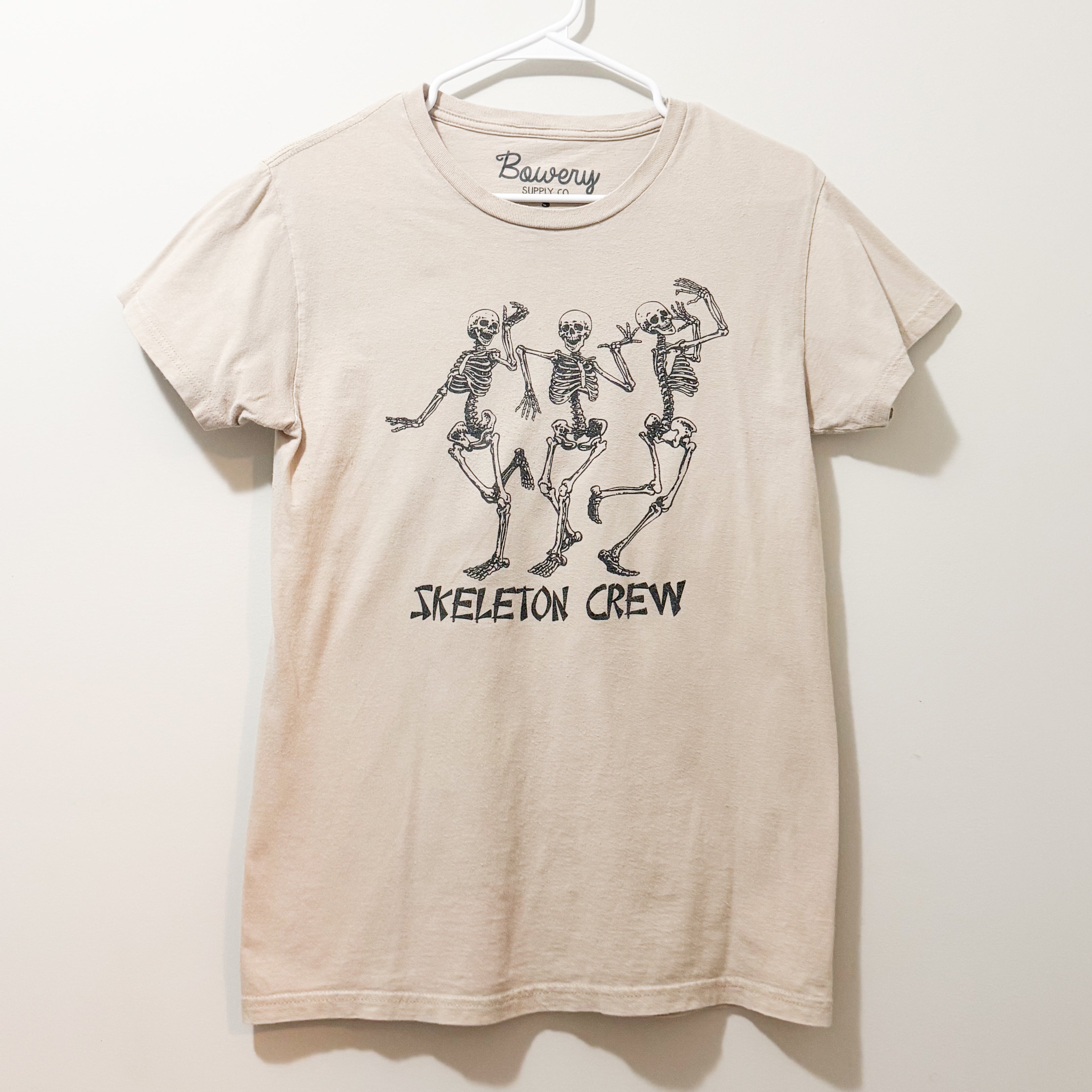 Unisex Skeleton Crew Graphic Tee Size Small