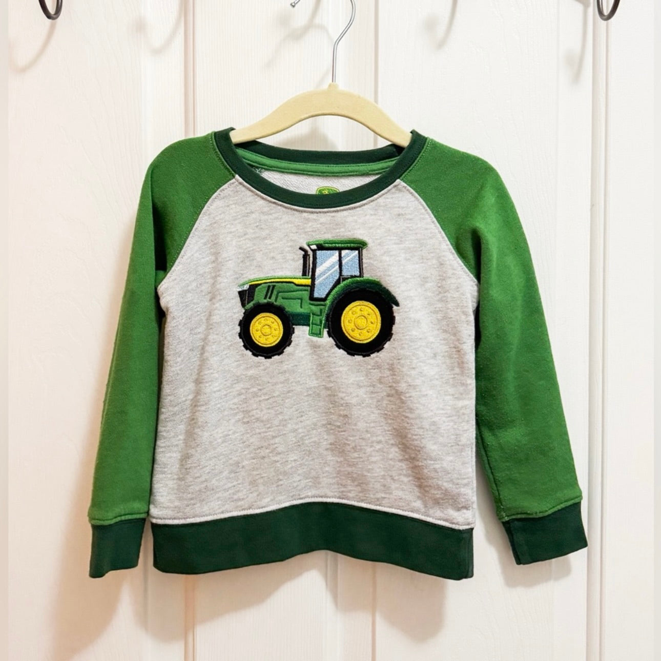 Kids John Deere Tractor Sweatshirt Size 2T