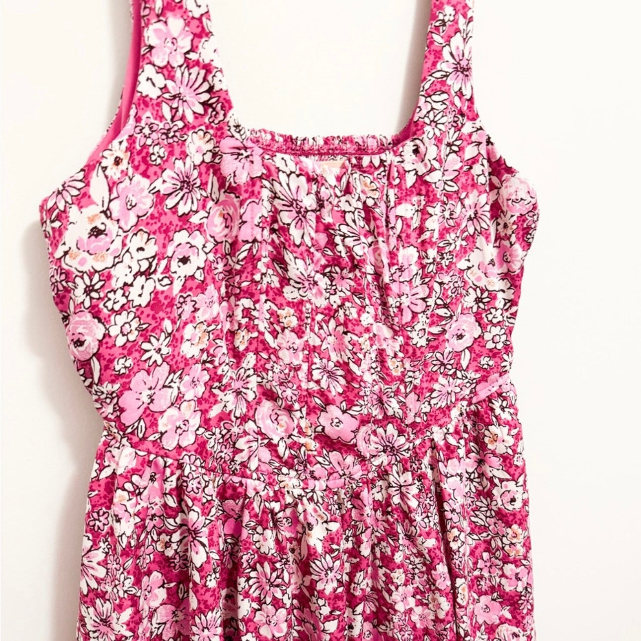 Women’s Pink Floral Mini Dress Size Large