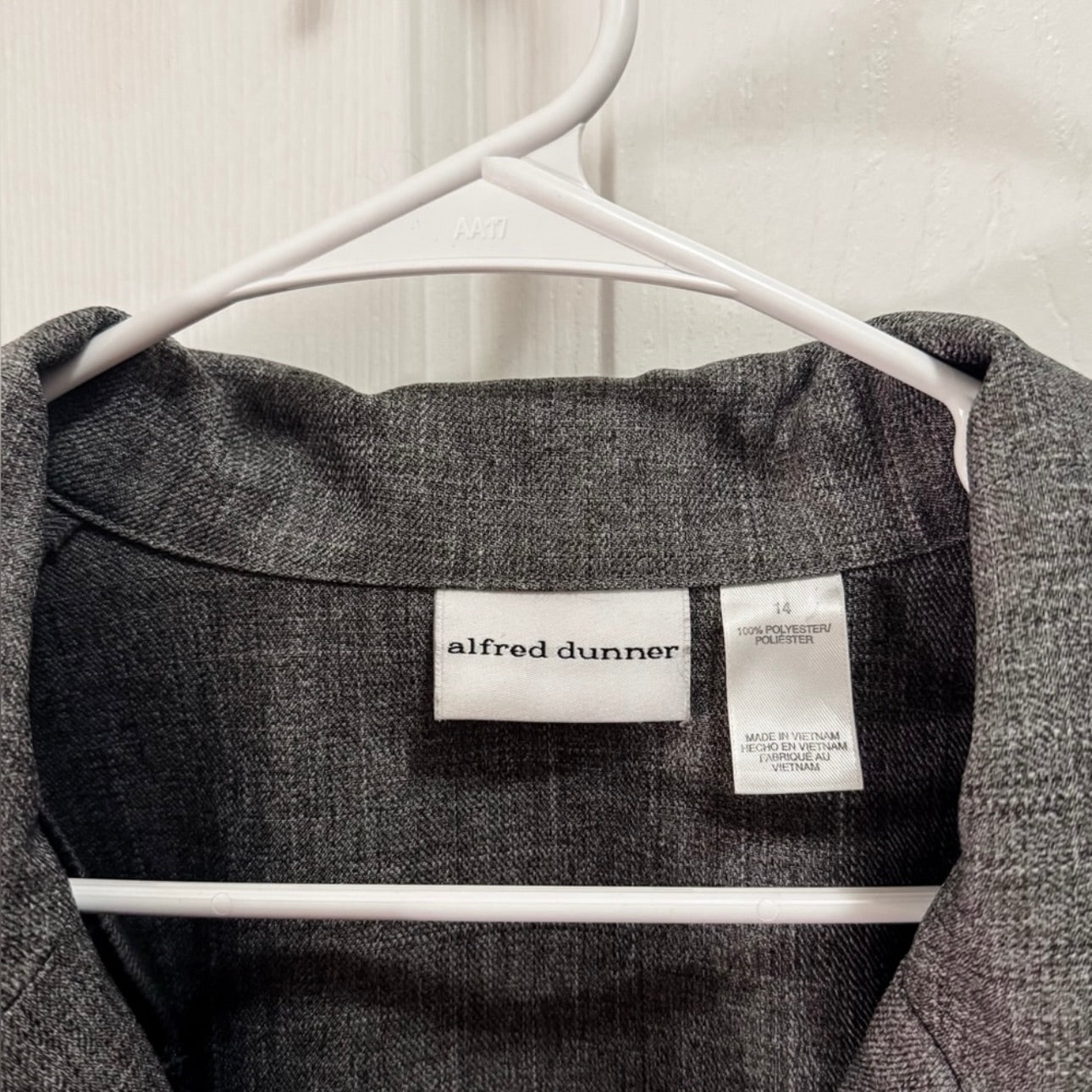 Women’s Alfred Dunner Charcoal Blazer Size 14