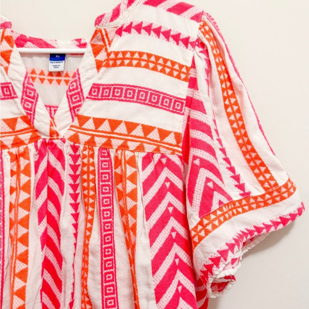 Women’s Pink & Orange Old Navy Patterned Blouse Size XL