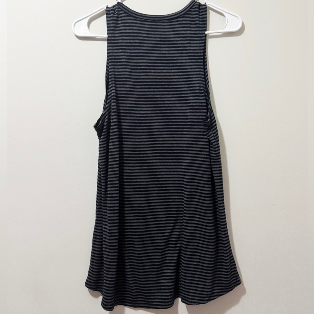 Women’s NFL Carolina Panthers Tank Size Large