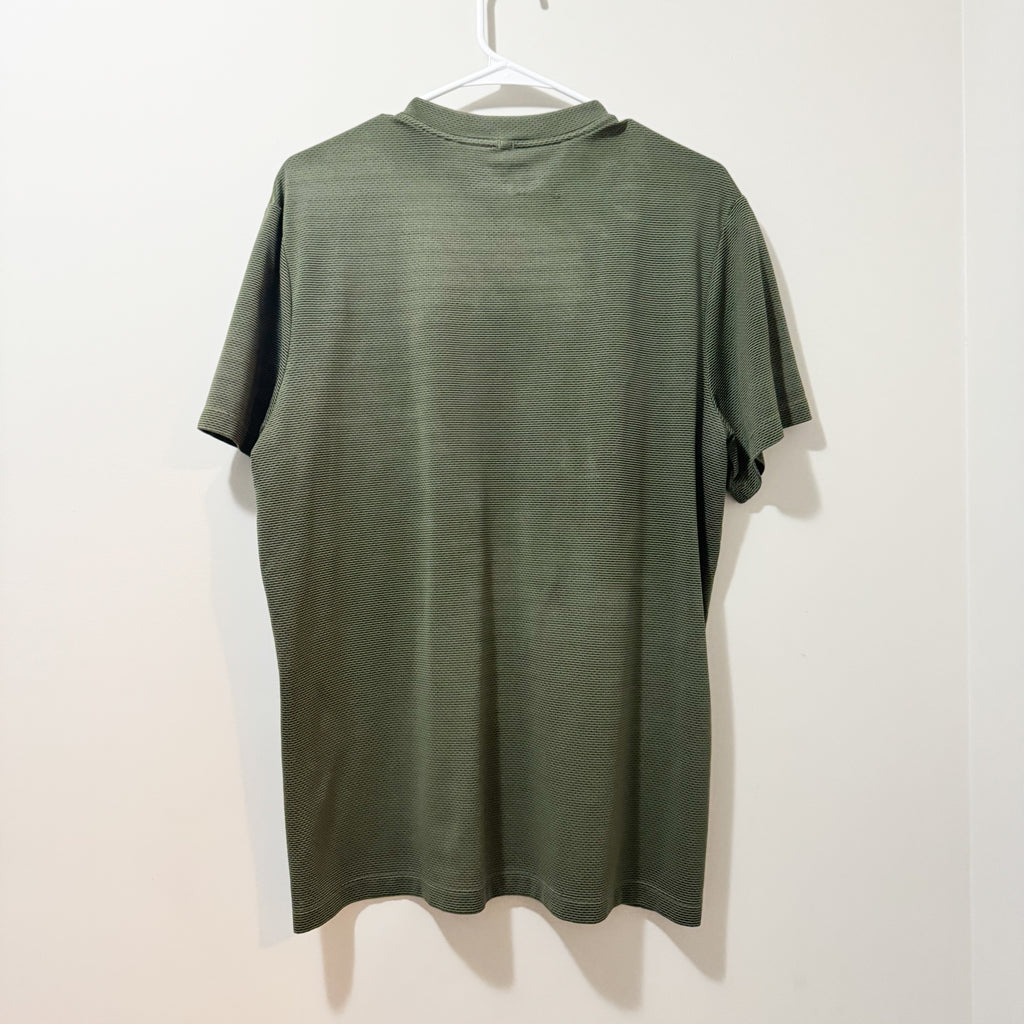 Men’s Nike Golf Green Tee Size Large
