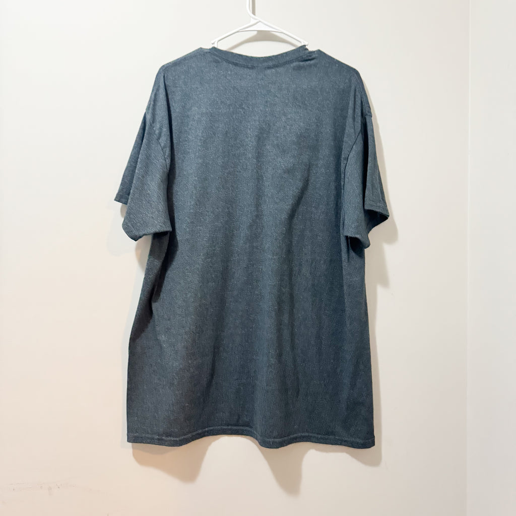 Women’s Wicked Graphic Tee Size XL