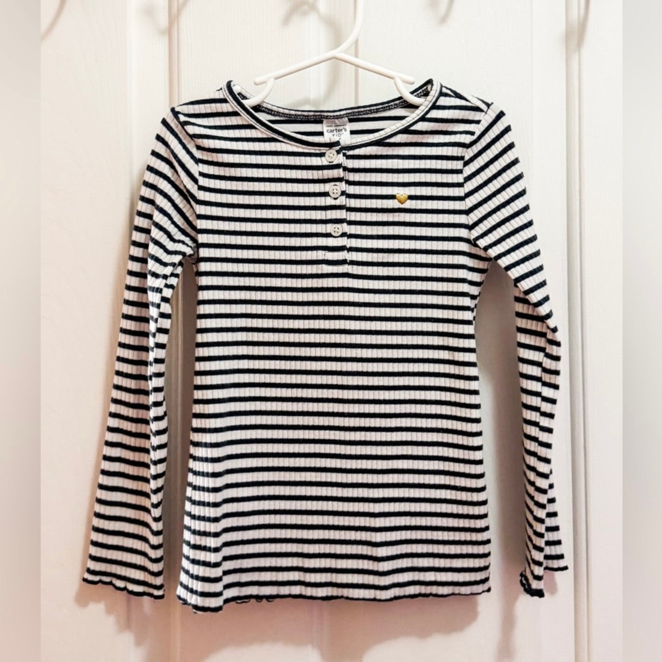 Kids Carter’s Striped Long Sleeve Tee Size 6/6X