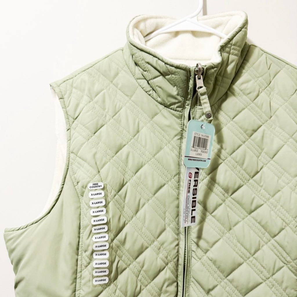 Women’s Free Country Green Vest Size XL