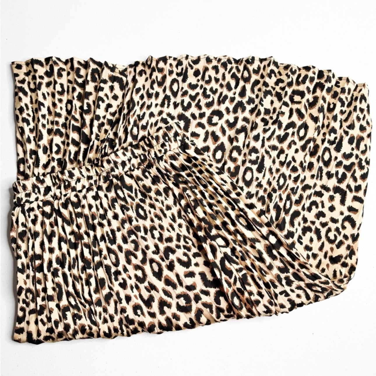 Women’s Pleated Animal Print Skirt Size Medium