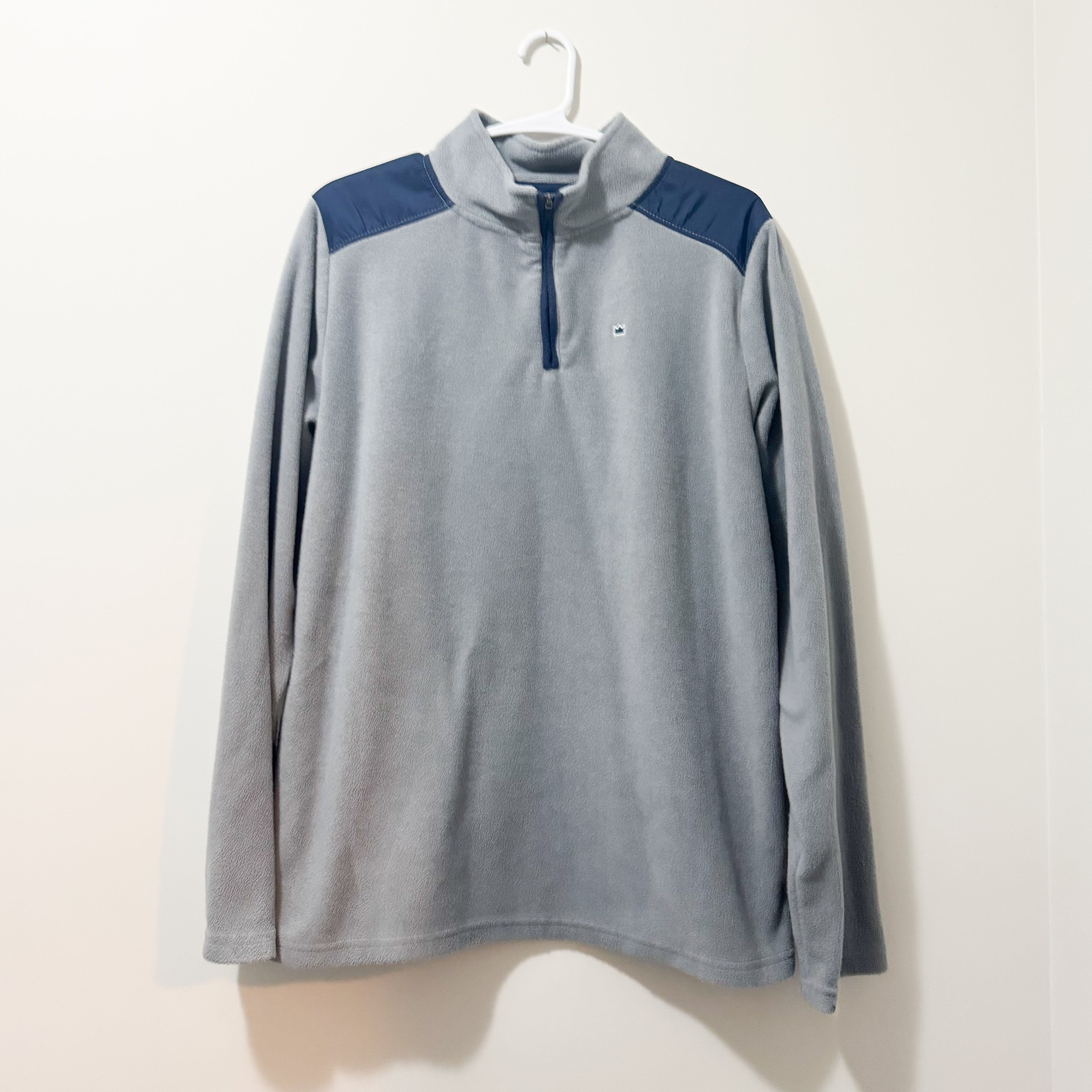 Kids Grey & Navy Fleece Jacket Size XL