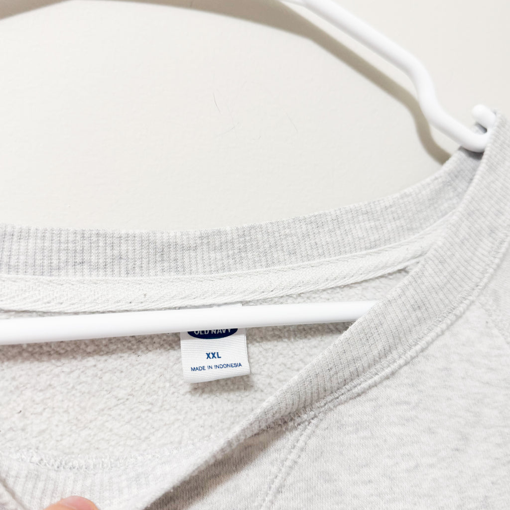 Women’s Love One Another Old Navy Crewneck Size XXL
