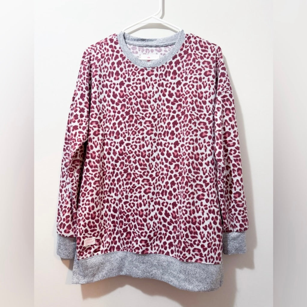 Women’s Simply Southern Burgundy Leopard Print Long Sleeve Top Size Medium