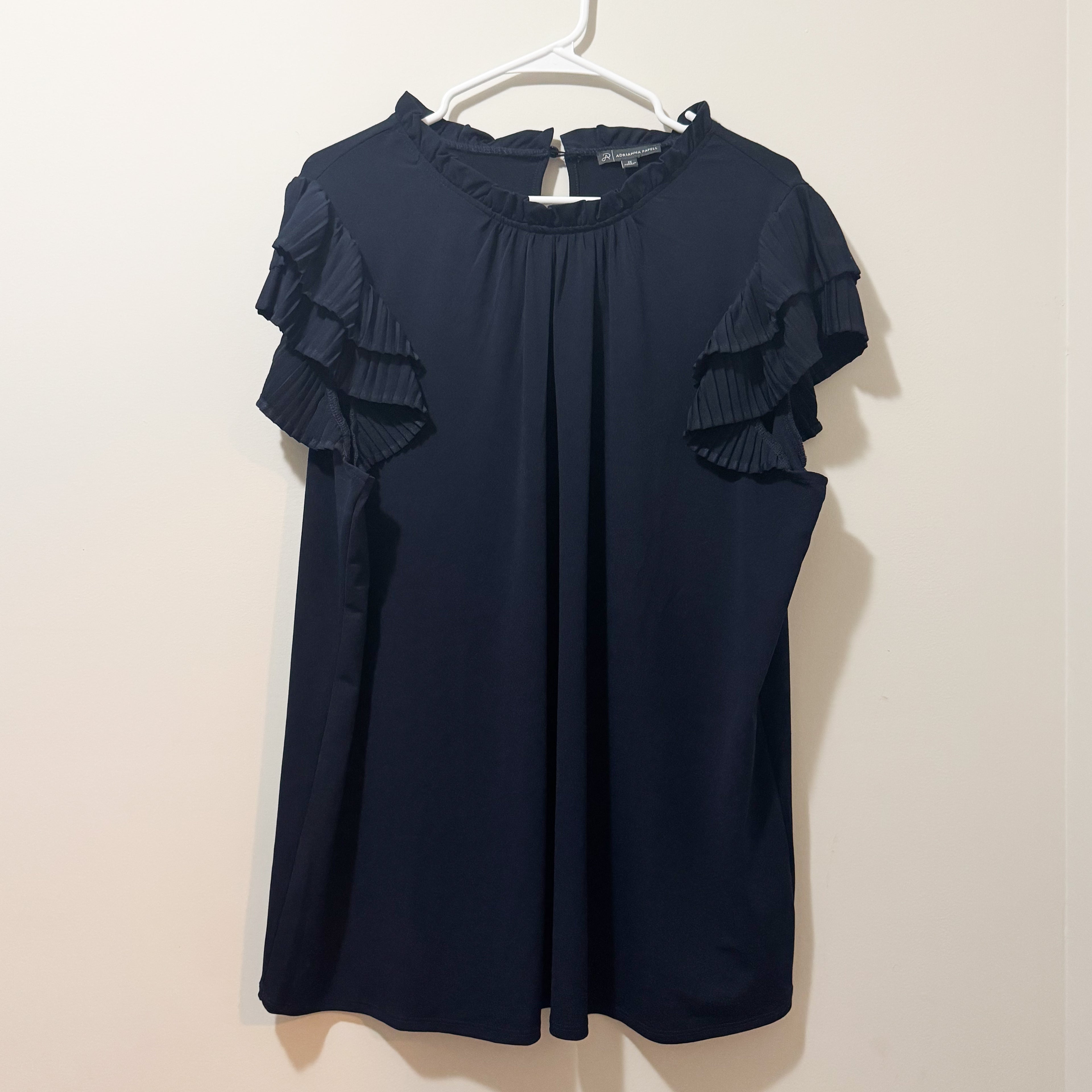 Women’s Navy Ruffle Blouse Size 2X